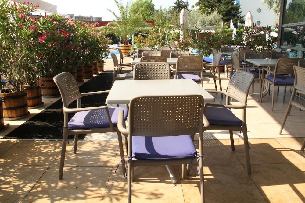 Smartline Meridian Hotel Slantchev Briag Extérieur photo